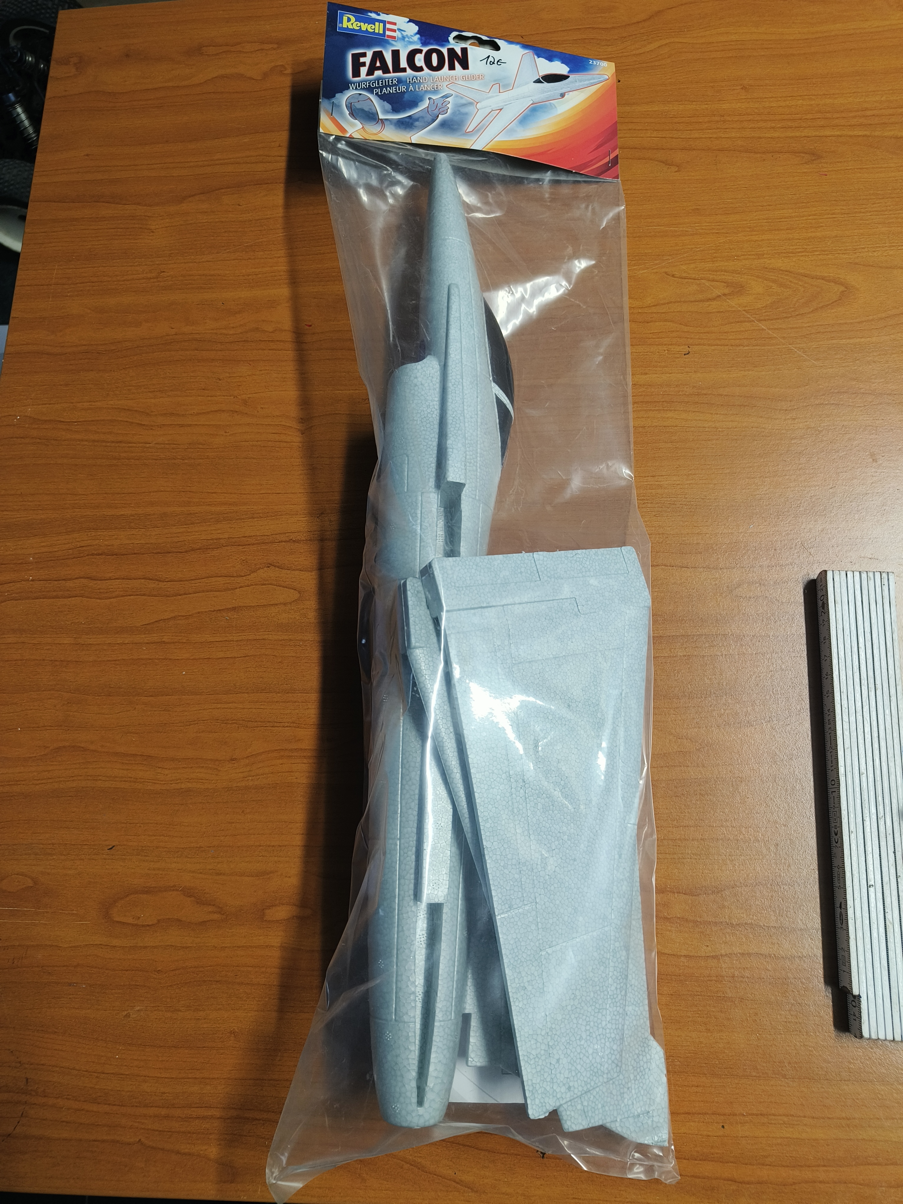 f16 en mousse a lancer