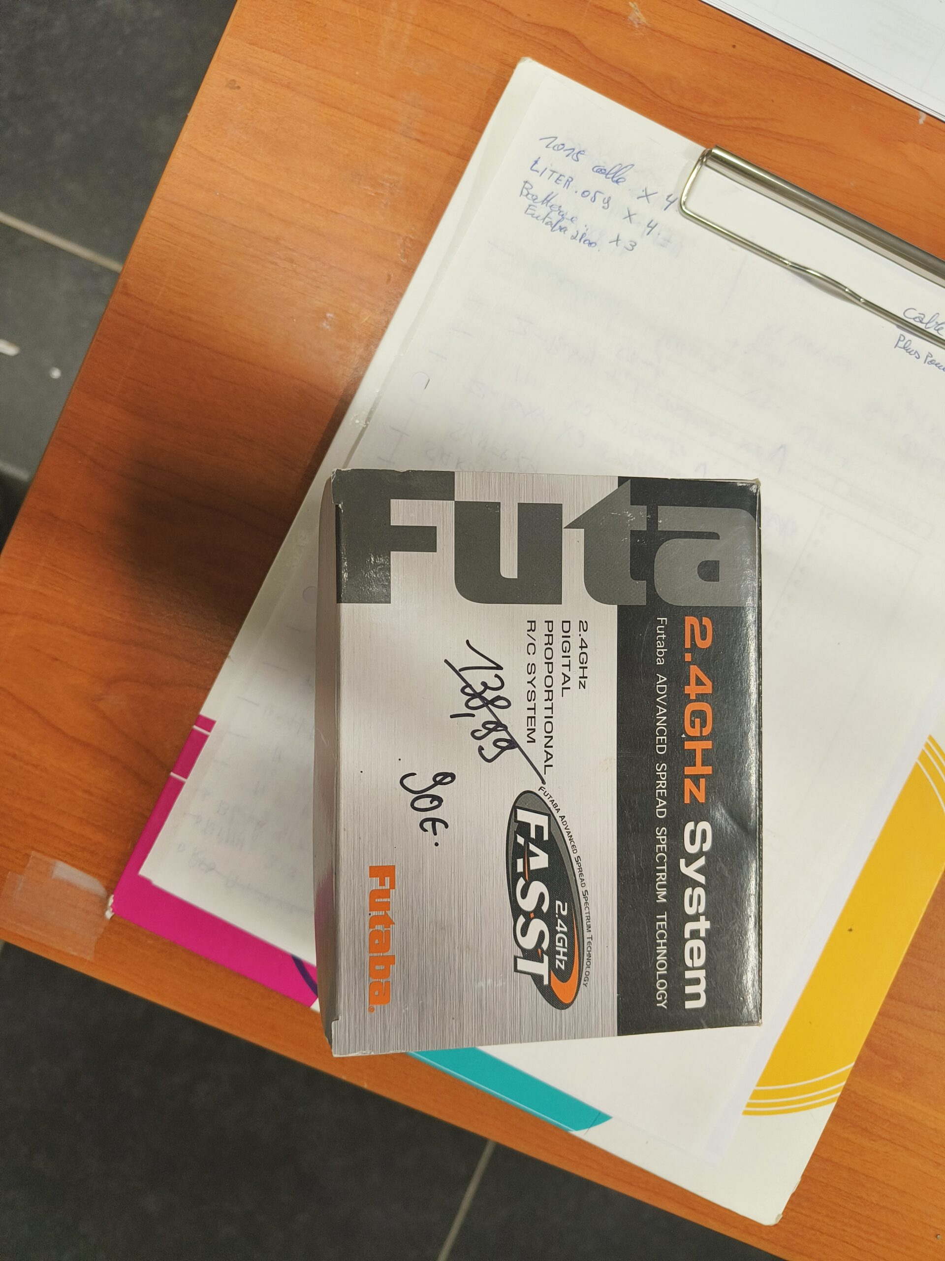 convertisseur émetteur en 2.4ghz pour radio futuba