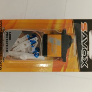 servo savox mini