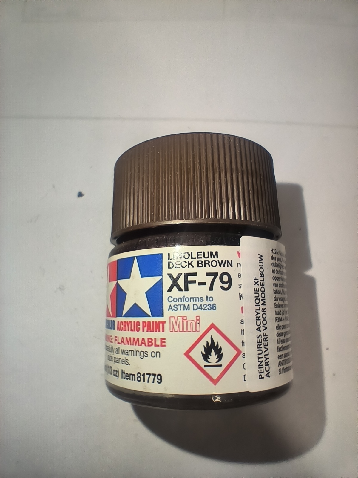 Tamiya XF-79 Mini Flat Linoleum Deck Marron 10 ml – 81779